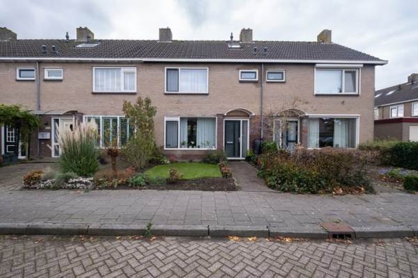 Woning Pastoor Meriusstraat 142 Spanbroek
