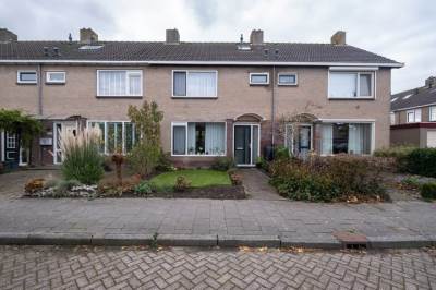 Woning Pastoor Meriusstraat 142 Spanbroek
