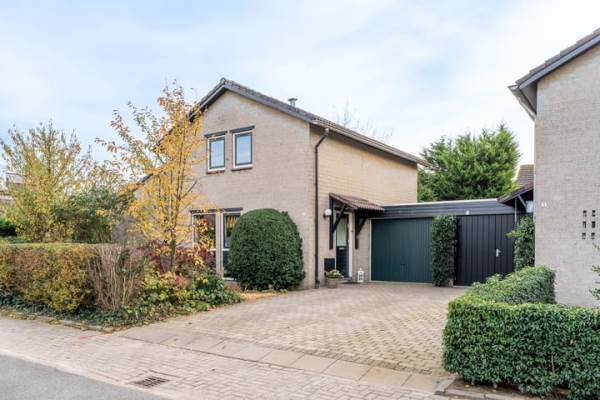 Woning Burgemeester Vlaklaan 10 Hooge Zwaluwe