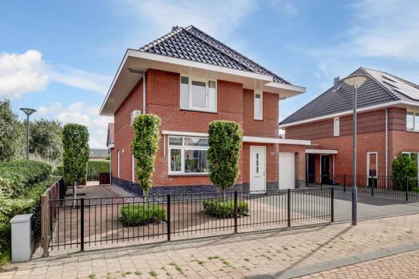 Woning Godfried Bomanshof 26 Grootebroek