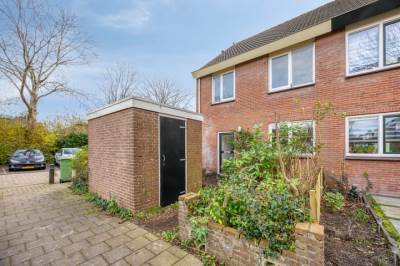 Woning Vlasleeuwenbek 12 Purmerend