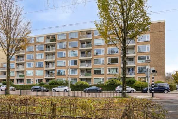 Woning Erasmusplein 151 Den Haag