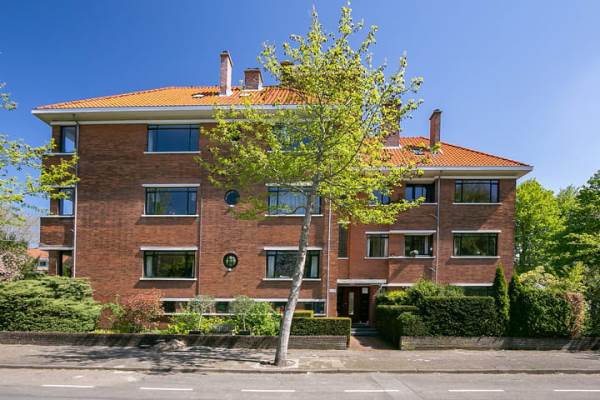 Woning Van Hogenhoucklaan 50 Den Haag
