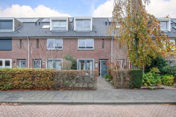 Woning Vilmos Huszárstraat 23 Rotterdam
