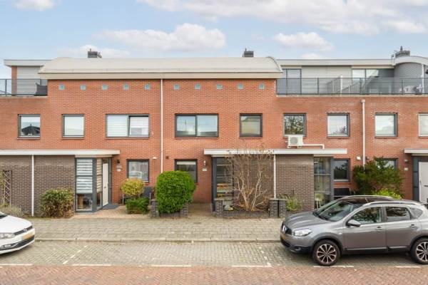 Woning Emmalaan 90A Alphen aan den Rijn