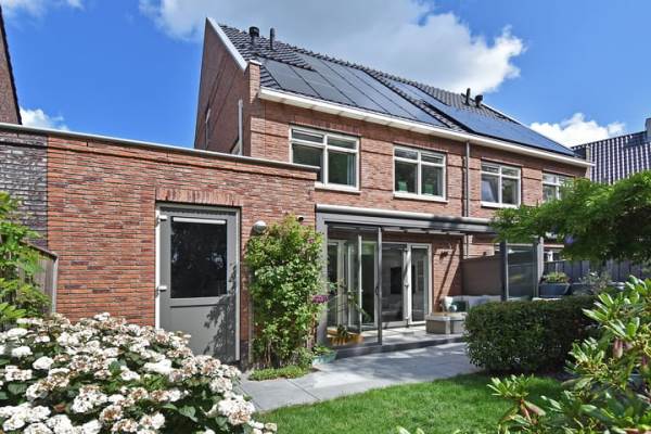 Woning Vossenzoom 245 Pijnacker