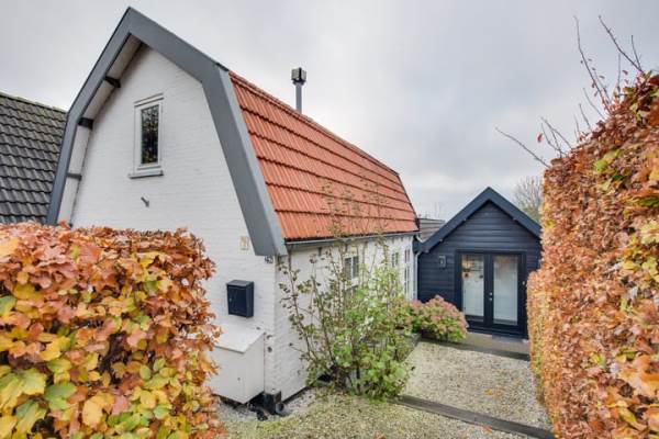 Woning Provincialeweg Zuid 42 Almkerk