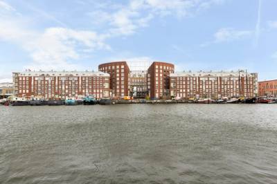 Woning Barcelonaplein 61 Amsterdam