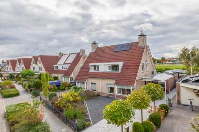 Woning Burg. Korstanjestraat 49 Klaaswaal