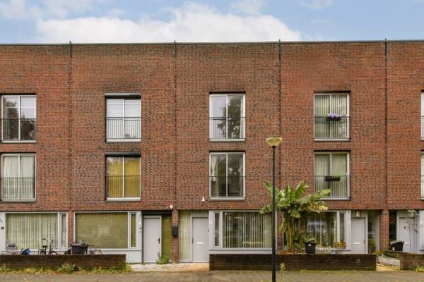 Woning Nadezjda Mandelstamstraat 9 Amsterdam