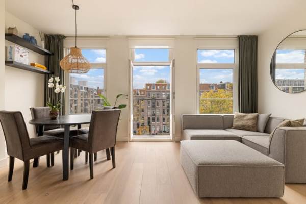 Woning Jacob van Lennepkade 3423 Amsterdam
