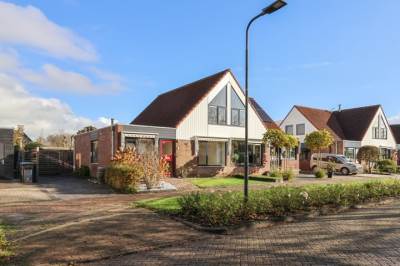 Woning De Bou 7 Oppenhuizen