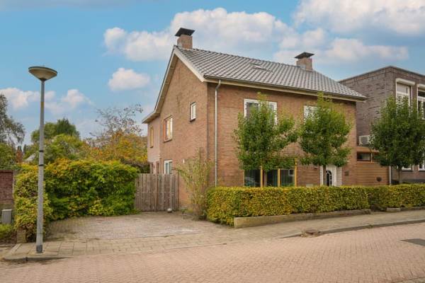Woning Houtstraat 19 Wamel