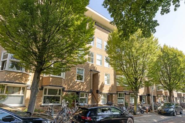 Woning Van Tuyll van Serooskerkenweg 1523 Amsterdam