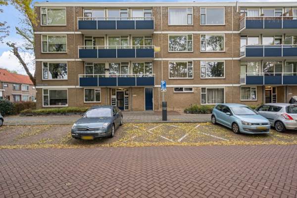Woning Goudenregenplantsoen 32 Alphen aan den Rijn