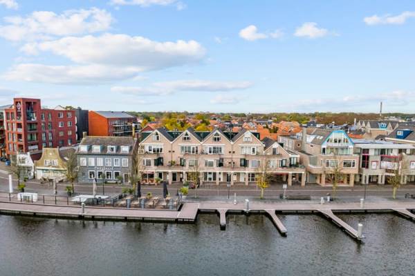 Woning Wilhelminakade 27 Uithoorn