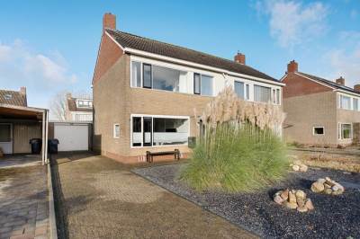 Woning Klaas van der Meijstrjitte 16 Bitgummole