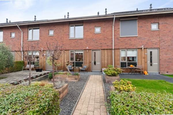 Woning Celsiushage 21 Emmeloord