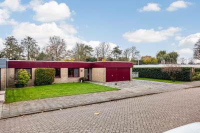 Woning Burgemeester van Baaklaan 25 Wilnis