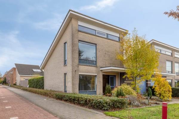 Woning Rossinistraat 7 Oud-Beijerland