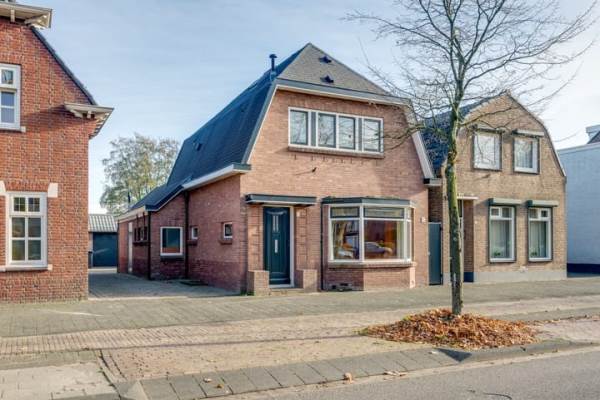Woning Julianastraat 80 Rijen