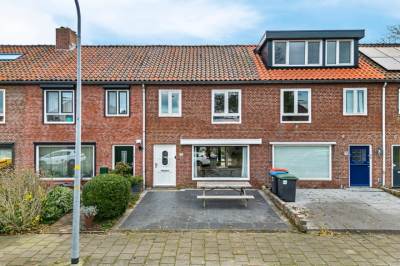 Woning Chrysantenlaan 10 De Kwakel