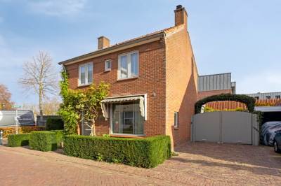 Woning Dr van Wamelstraat 19 Oirschot