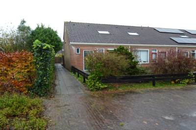 Woning Chrysantenlaan 1 Winkel