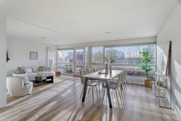 Woning Oeverpad 290 Amsterdam