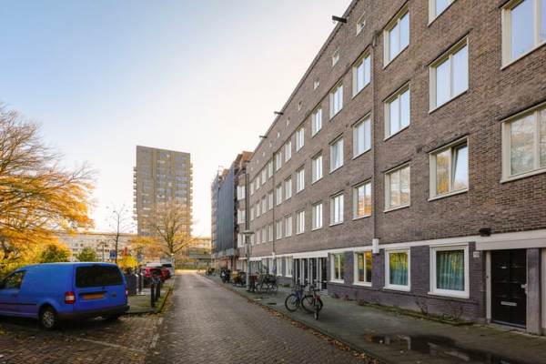 Woning Kramatweg 903 Amsterdam