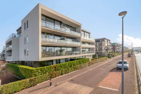 Woning Beneluxlaan 957 Almere