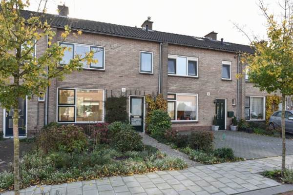 Woning M. van Zantenstraat 8 Nieuwer Ter Aa