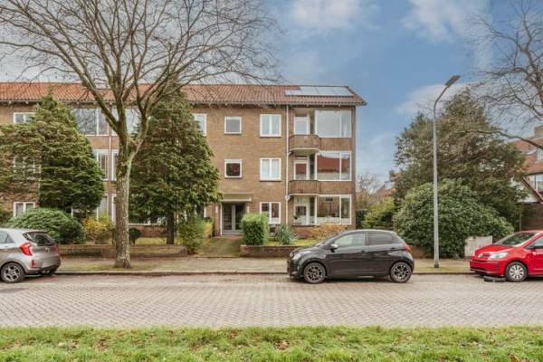 Woning Admiraal de Ruyterlaan 181 Hilversum