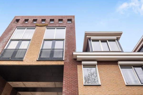 Woning Agnes Bartoutslaan 58 Hendrik-Ido-Ambacht