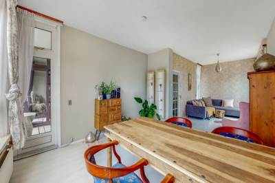 Woning Lou Jansenplein 61 Amsterdam