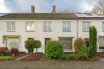 Woning St Petrus Canisiuslaan 6 Eindhoven
