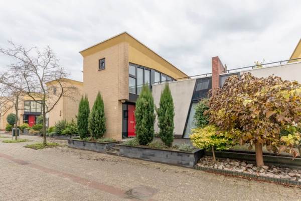 Woning Adriaan Pieterslaan 21 Hendrik-Ido-Ambacht