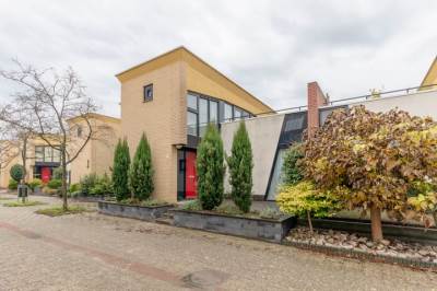 Woning Adriaan Pieterslaan 21 Hendrik-Ido-Ambacht