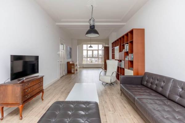 Woning Burgemeester Meineszlaan 27B03 Rotterdam