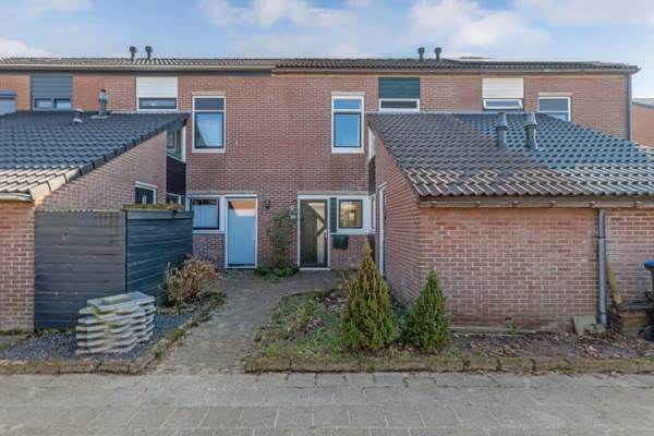 Woning Oostercluft 482 Steenwijk