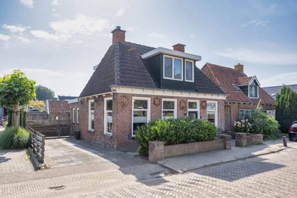 Woning Grote Buren 53 Pingjum