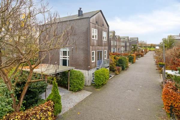 Woning Bonairepier 1 Almere