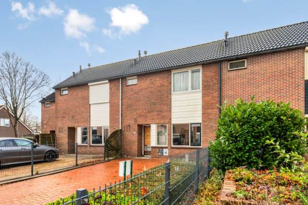 Woning De Banken 38 Zwartemeer