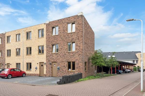 Woning Cornelis van Vugtstraat 15 Zaandam