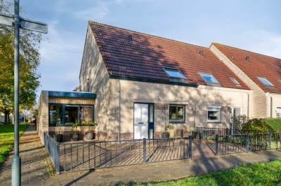 Woning de Middenloop 37 Helmond