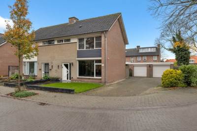 Woning Pastoor van Hapertstraat 8 Lith