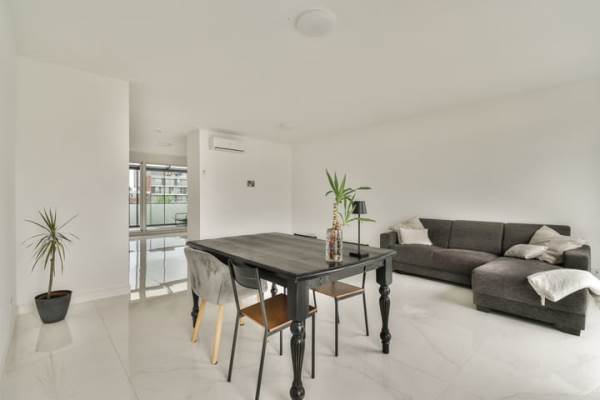 Woning Domela Nieuwenhuisstraat 92 Amsterdam