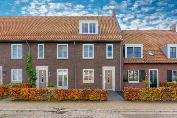 Woning Schrijvershoeve 72 Helmond