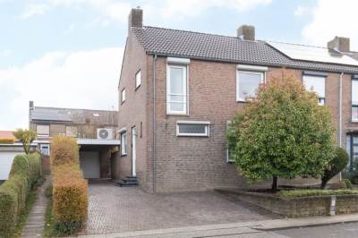 Woning Cluysenaerstraat 11 Landgraaf