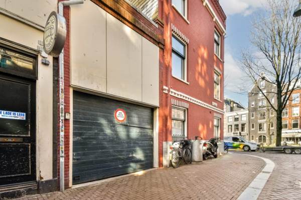 Garage Lange Leidsedwarsstraat 2 Amsterdam
